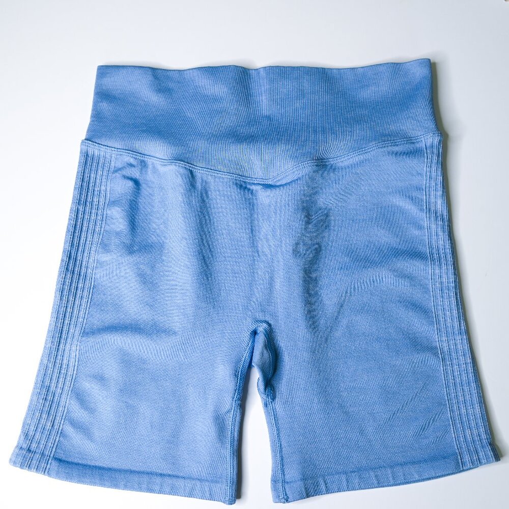 VICTORIA'S SECRET PINK Light Blue Yoga Pickleball Training Shorts- Medium - NWT